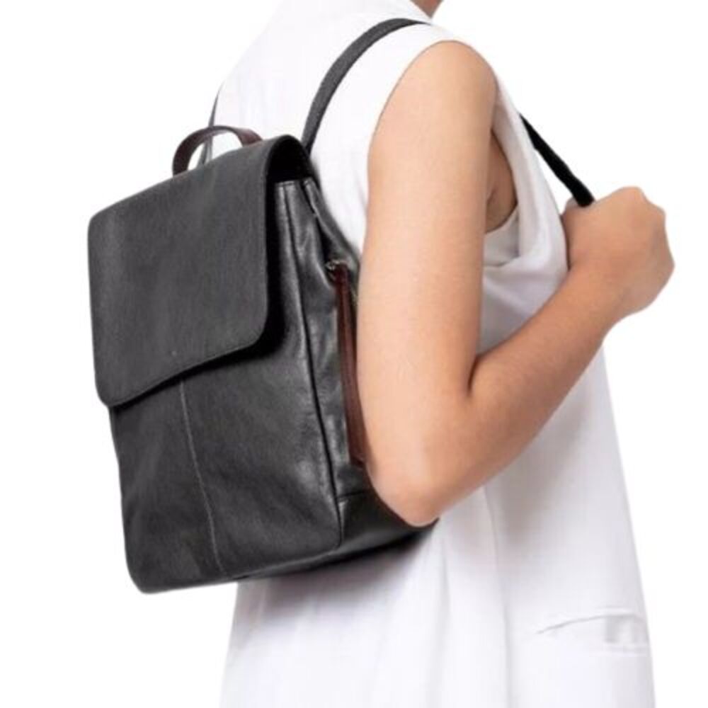 New Fossil Claire Leather Backpack Bag SHB1932001 Black Brass Hardware NWT $195